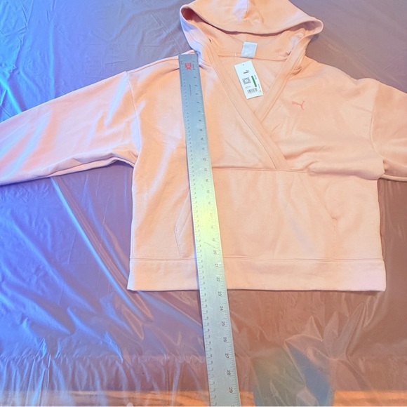 NWT Puma Women's Pink Hoodie Size Large - Picture 7 of 9